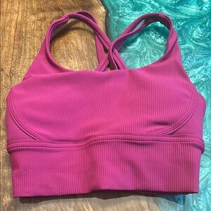 LULULEMON Energy Longline Bra
Ribbed Luxtreme
Medium Support Deep Fuschi…